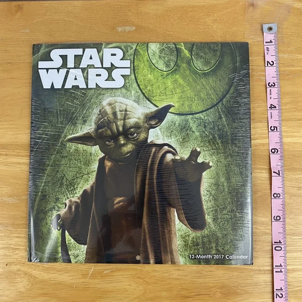 2017 Star Wars 12 Month Calendar Sealed Yoda